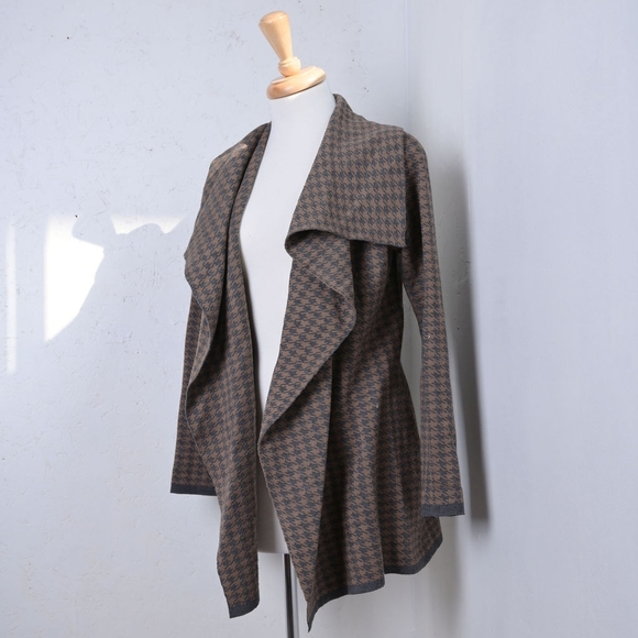 Contemporaine by Simons | Brown houndstooth heavy sweater flowly cardigan - Picture 1 of 15